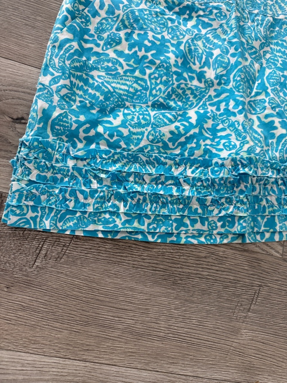 Lilly Pulitzer Ruffle Skort Size 6 - Picture 2 of 5